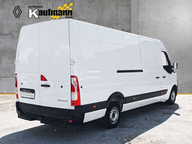 Fahrzeugbild eines Renault Master
