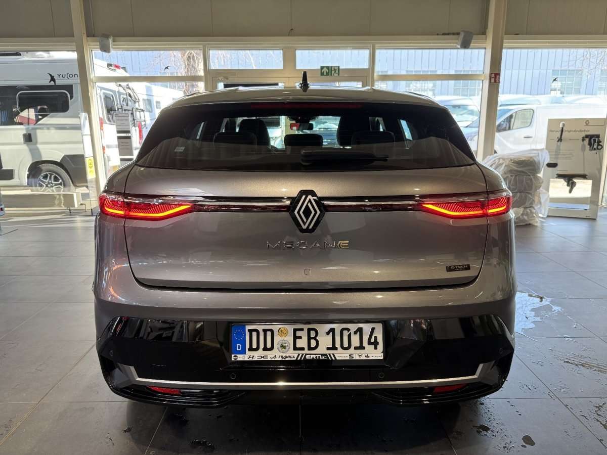 Fahrzeugbild eines Renault Megane E-TECH
