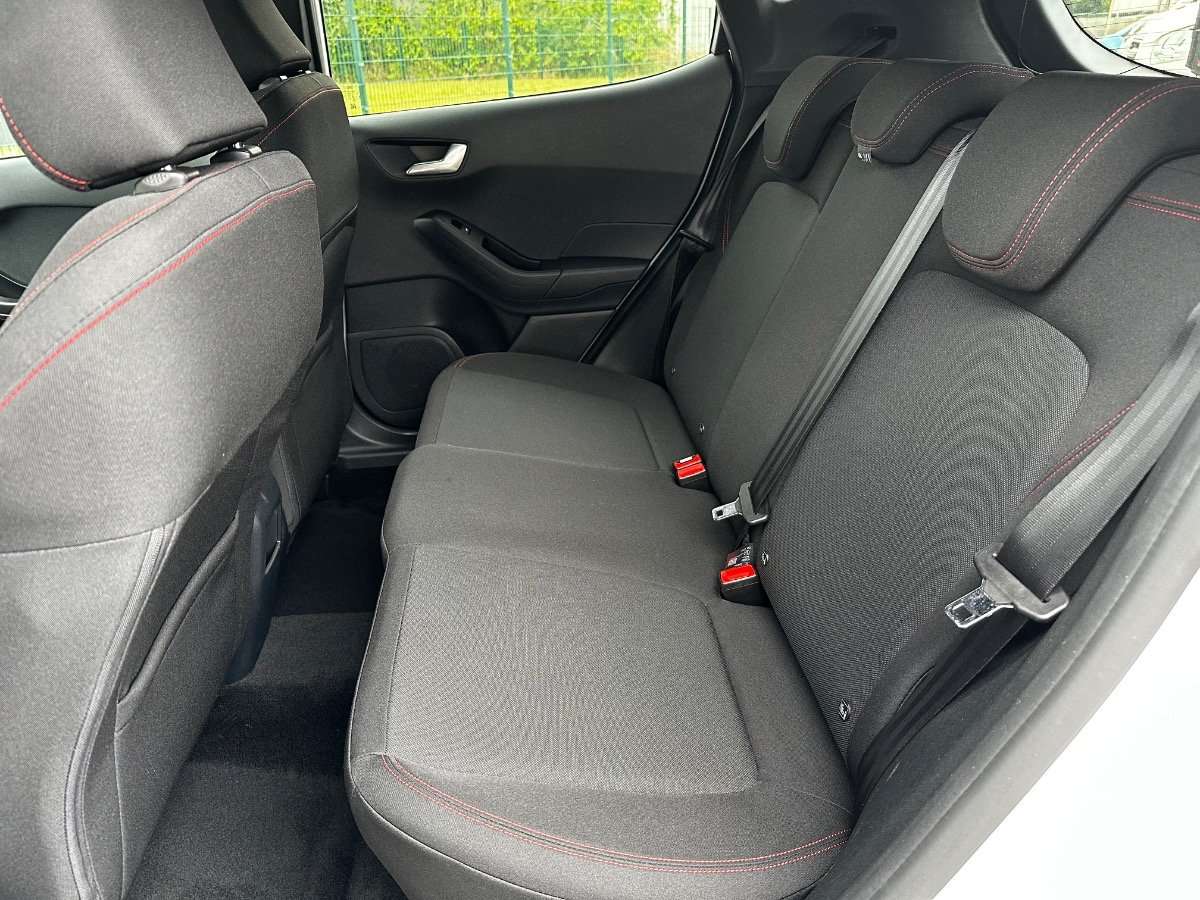 Fahrzeugbild eines Ford Fiesta