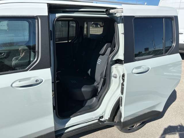 Fahrzeugbild eines Ford Tourneo Courier