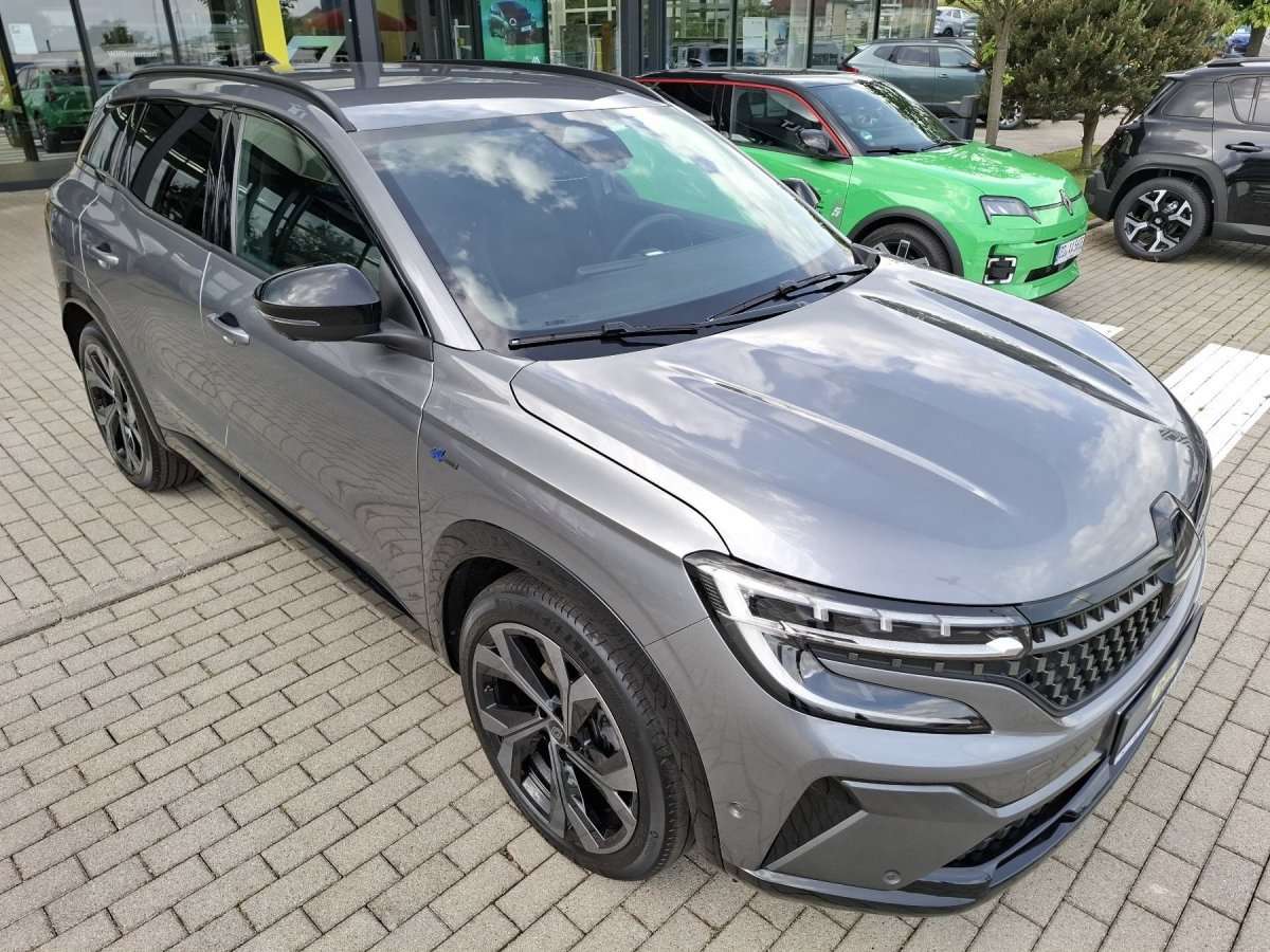 Fahrzeugbild eines Renault Austral