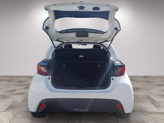Fahrzeugbild eines Mazda Mazda2 Hybrid