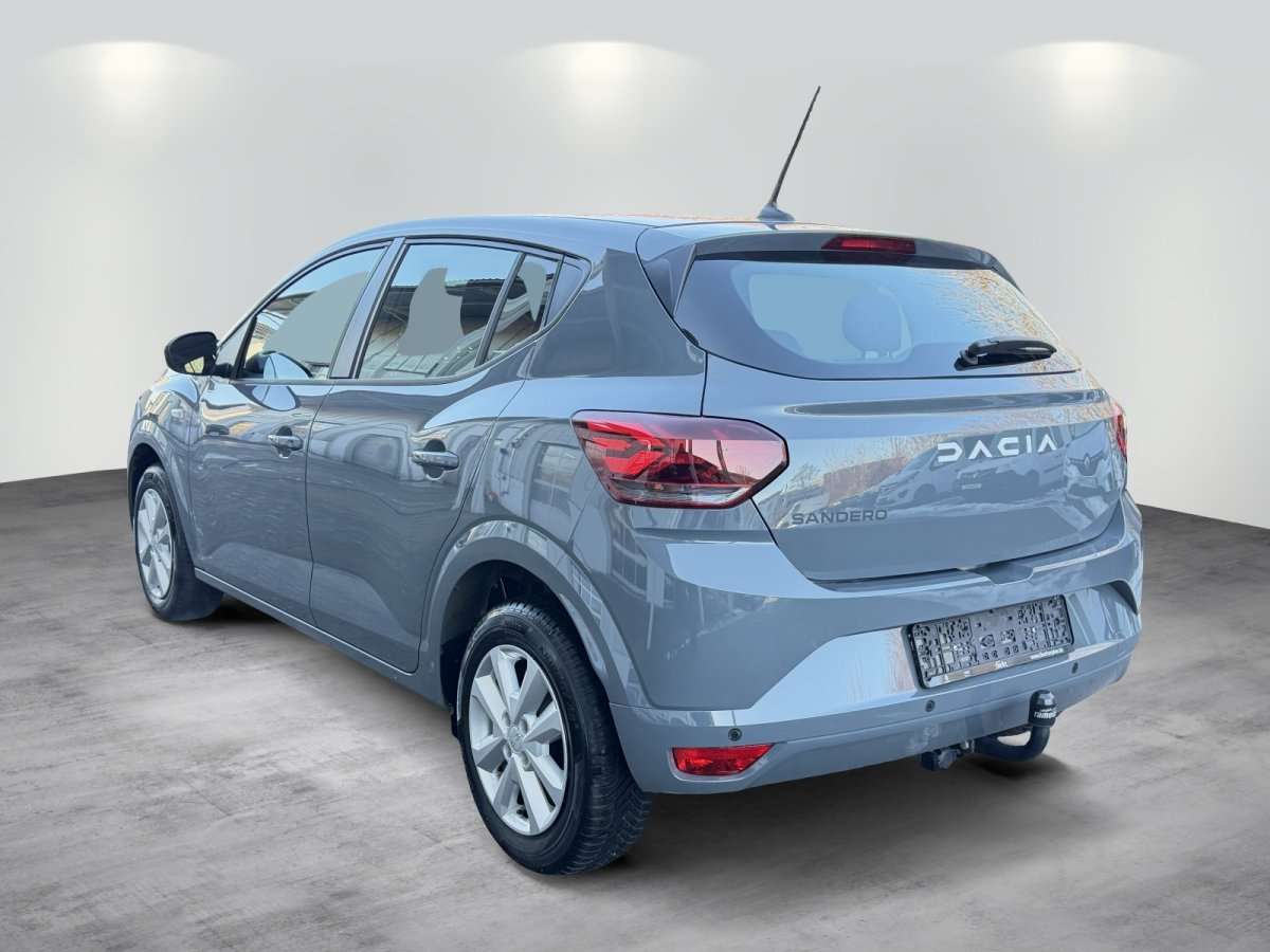Fahrzeugbild eines Dacia Sandero