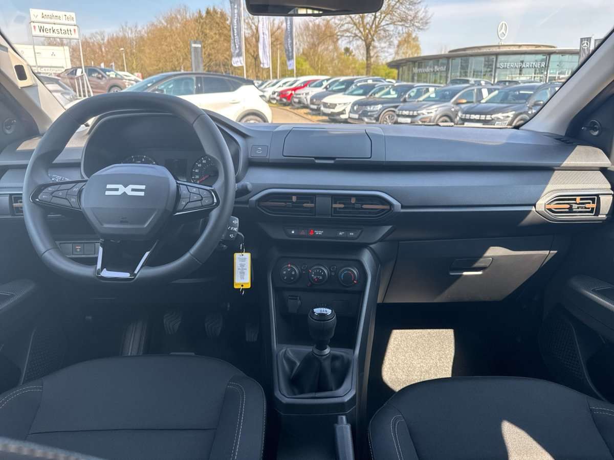 Fahrzeugbild eines Dacia Sandero