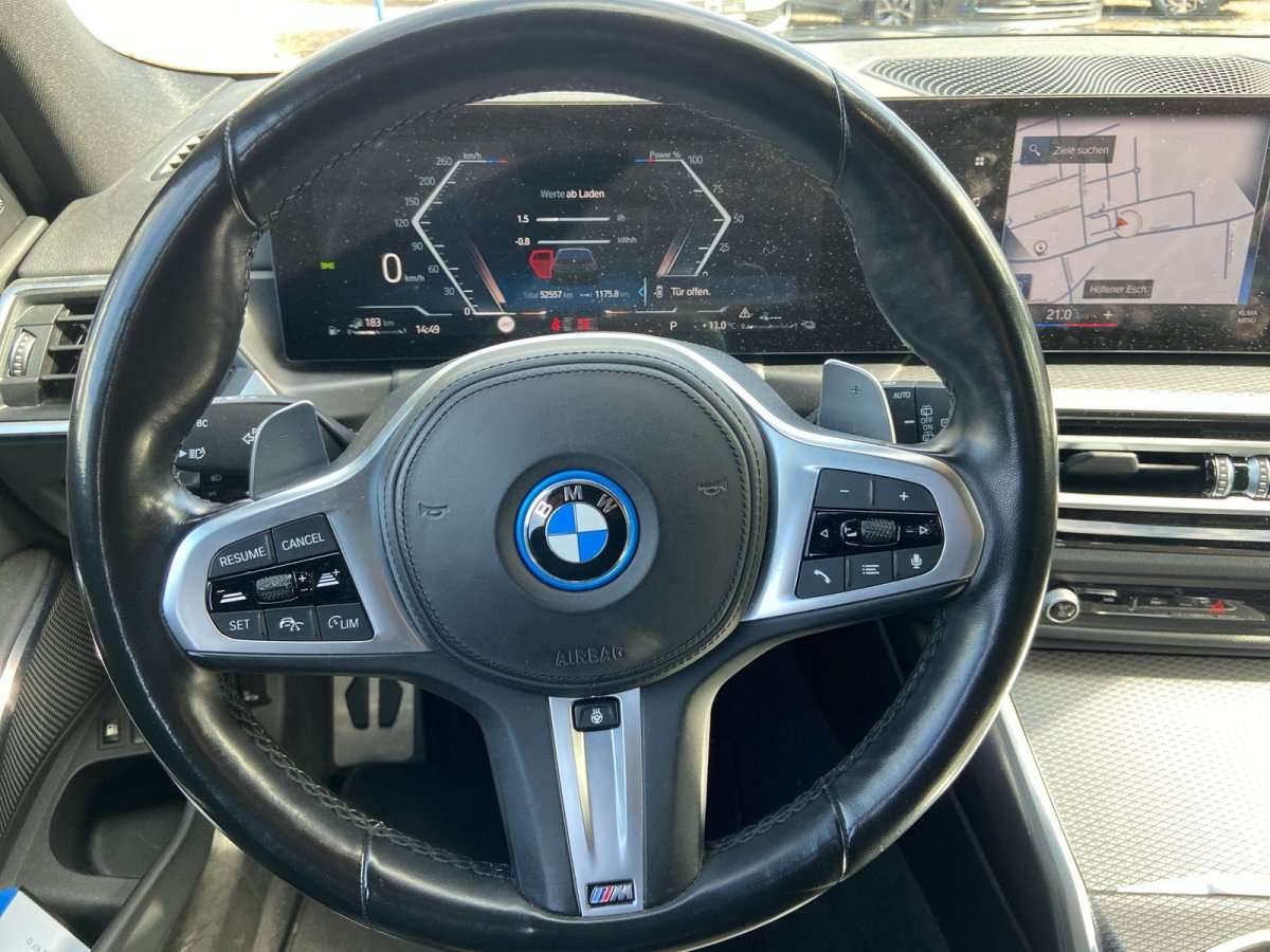 Fahrzeugbild eines BMW 3er-Reihe