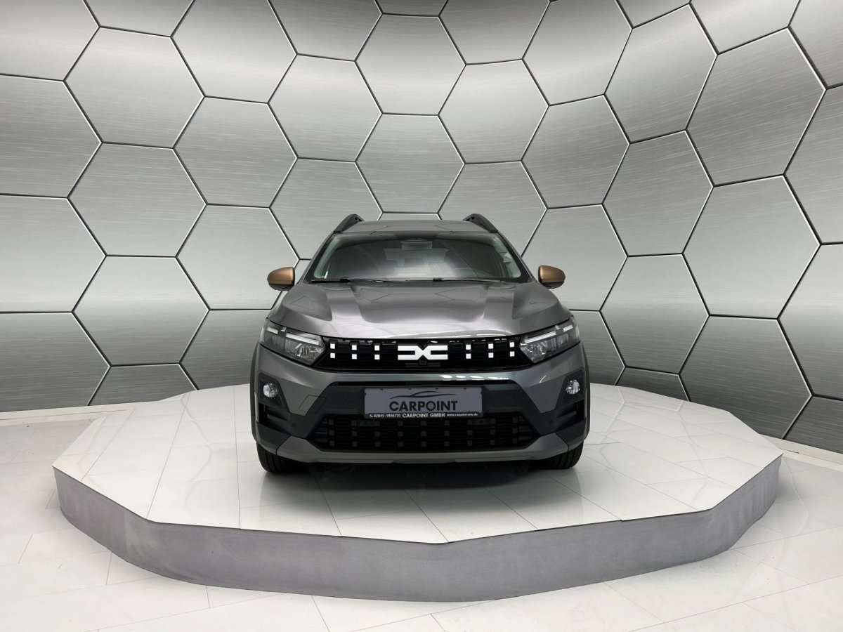 Fahrzeugbild eines Dacia Jogger