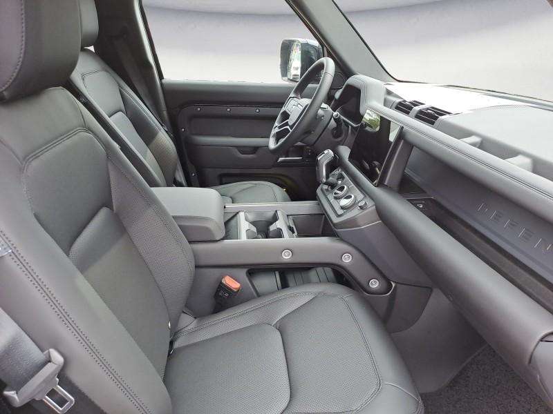 Fahrzeugbild eines Land Rover Defender