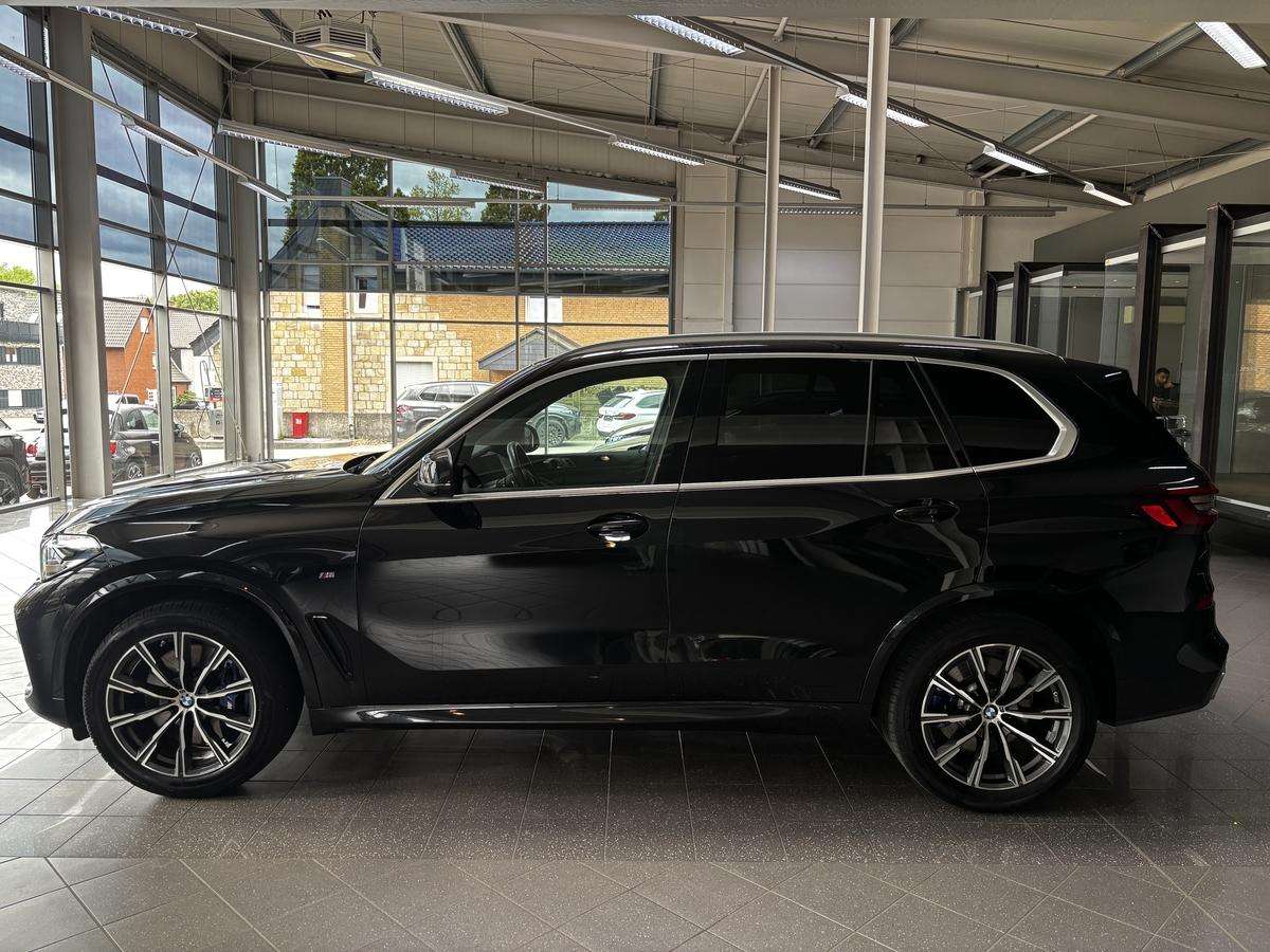 Fahrzeugbild eines BMW X5