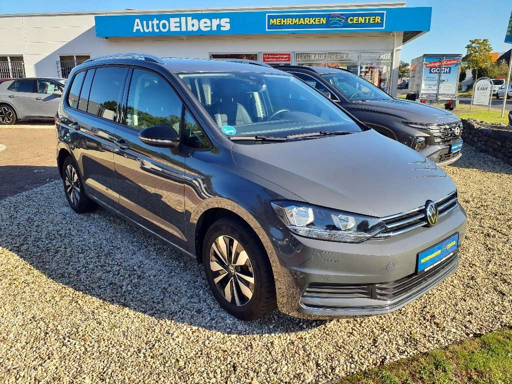 Fahrzeugbild eines Volkswagen Touran
