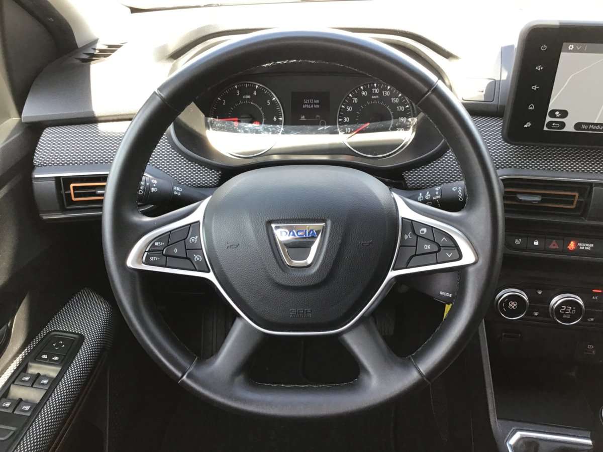 Fahrzeugbild eines Dacia Sandero