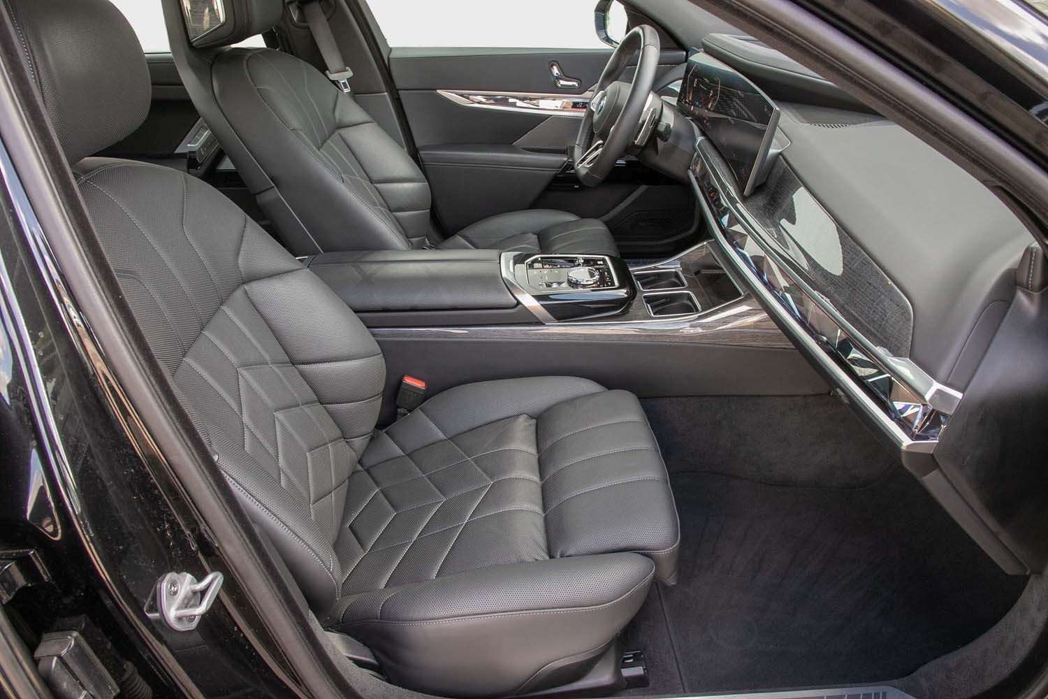 Fahrzeugbild eines BMW 7er-Reihe