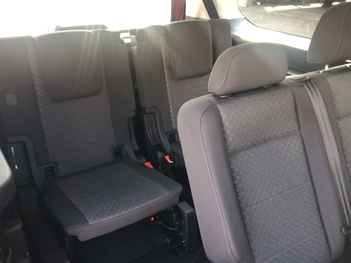 Fahrzeugbild eines Ford Grand Tourneo