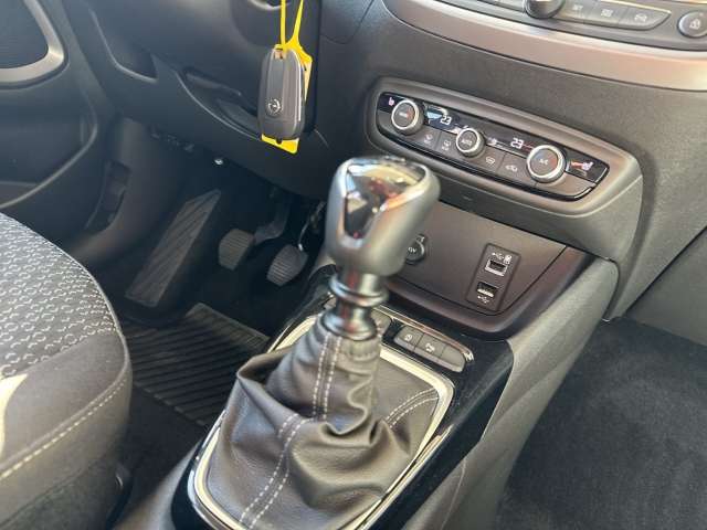Fahrzeugbild eines Opel Crossland X