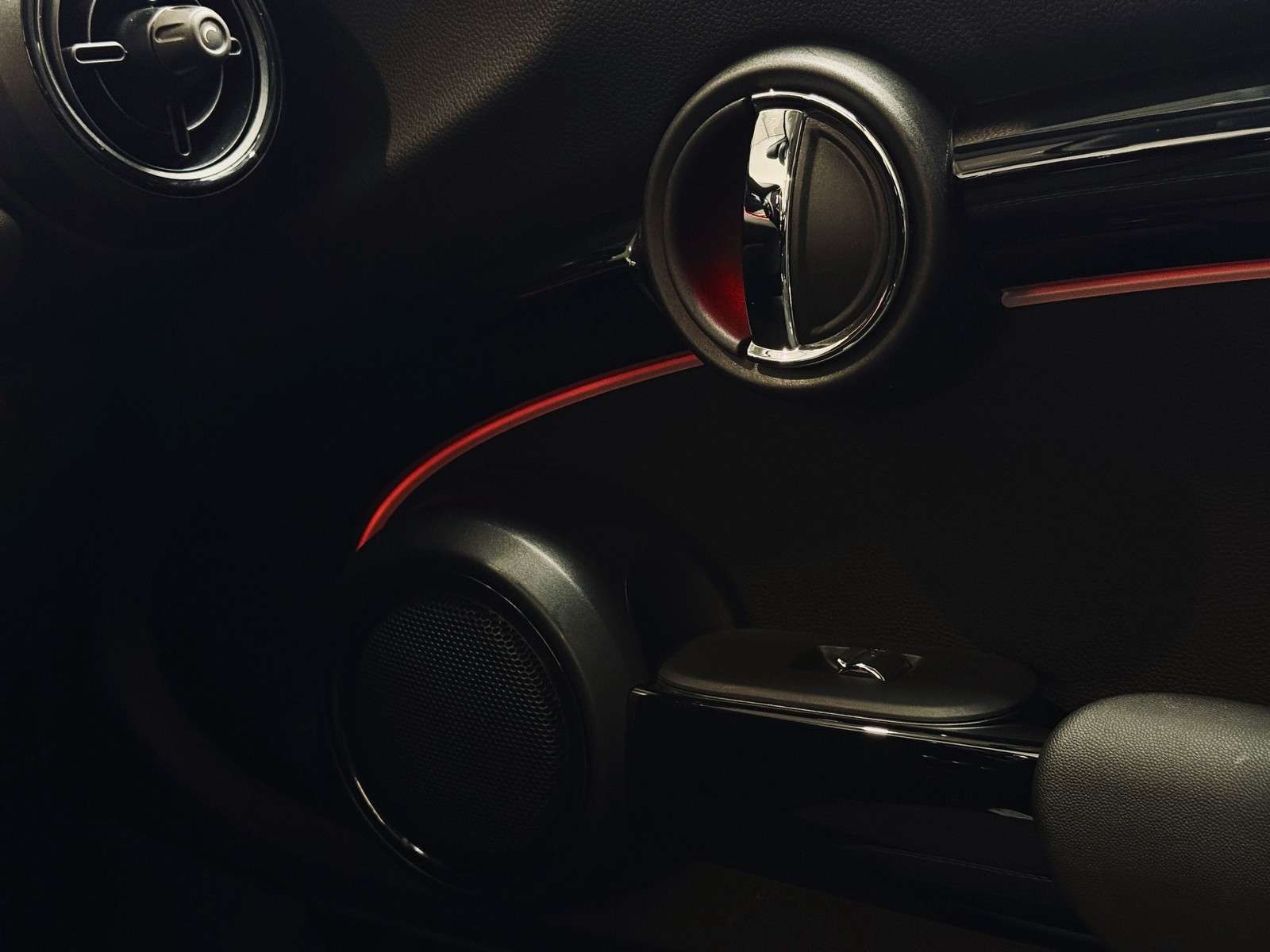 Fahrzeugbild eines MINI COOPER