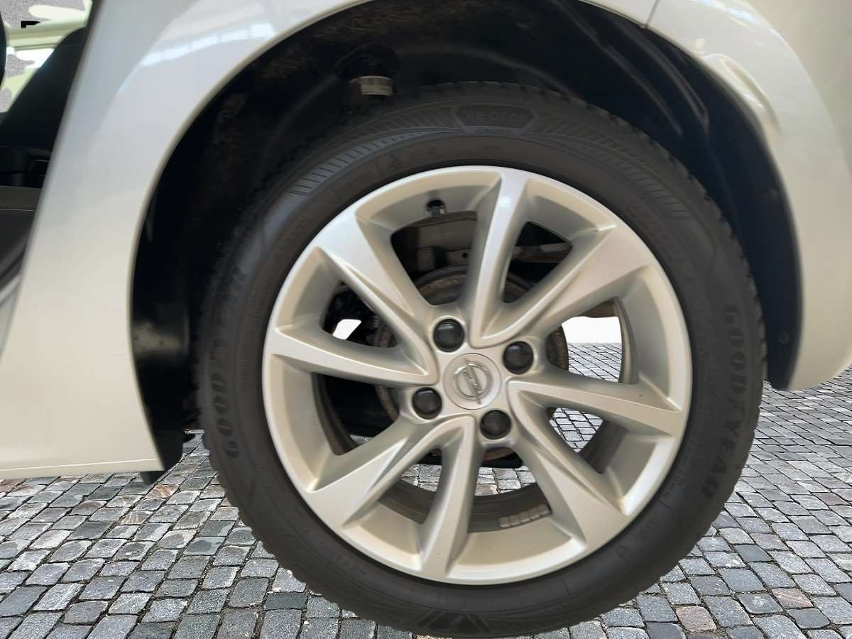Fahrzeugbild eines Opel Corsa