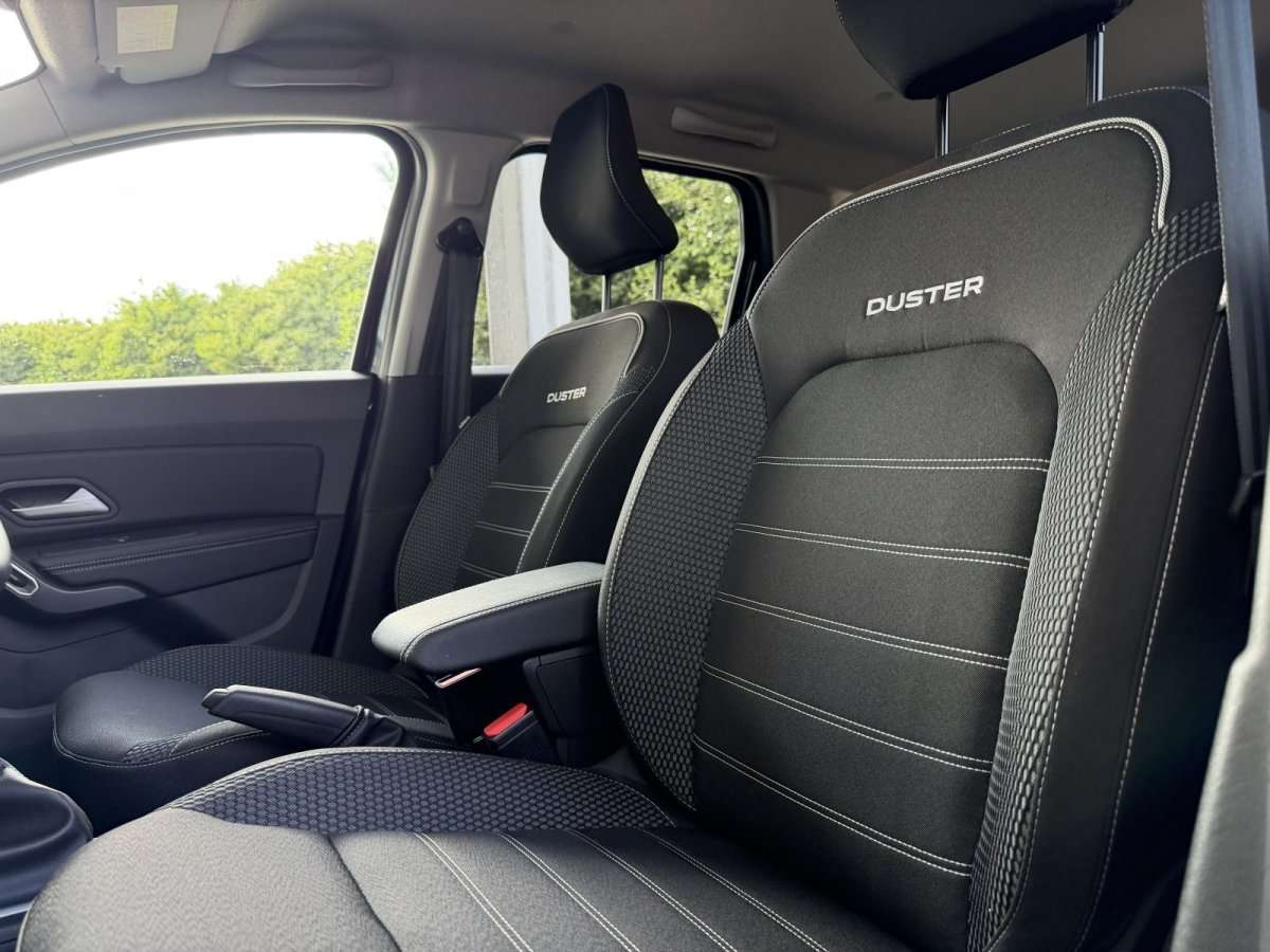 Fahrzeugbild eines Dacia Duster