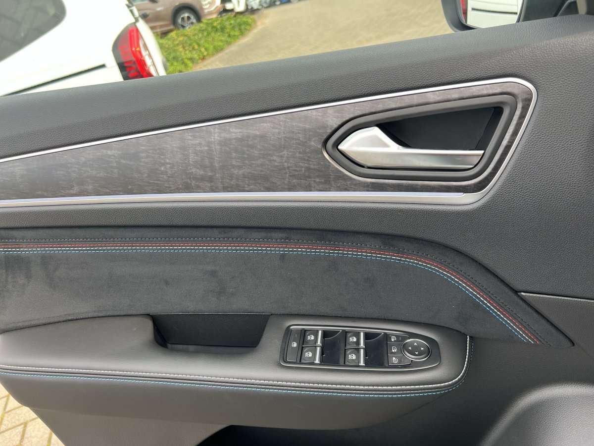 Fahrzeugbild eines Renault Arkana