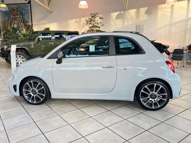 Fahrzeugbild eines Abarth 595