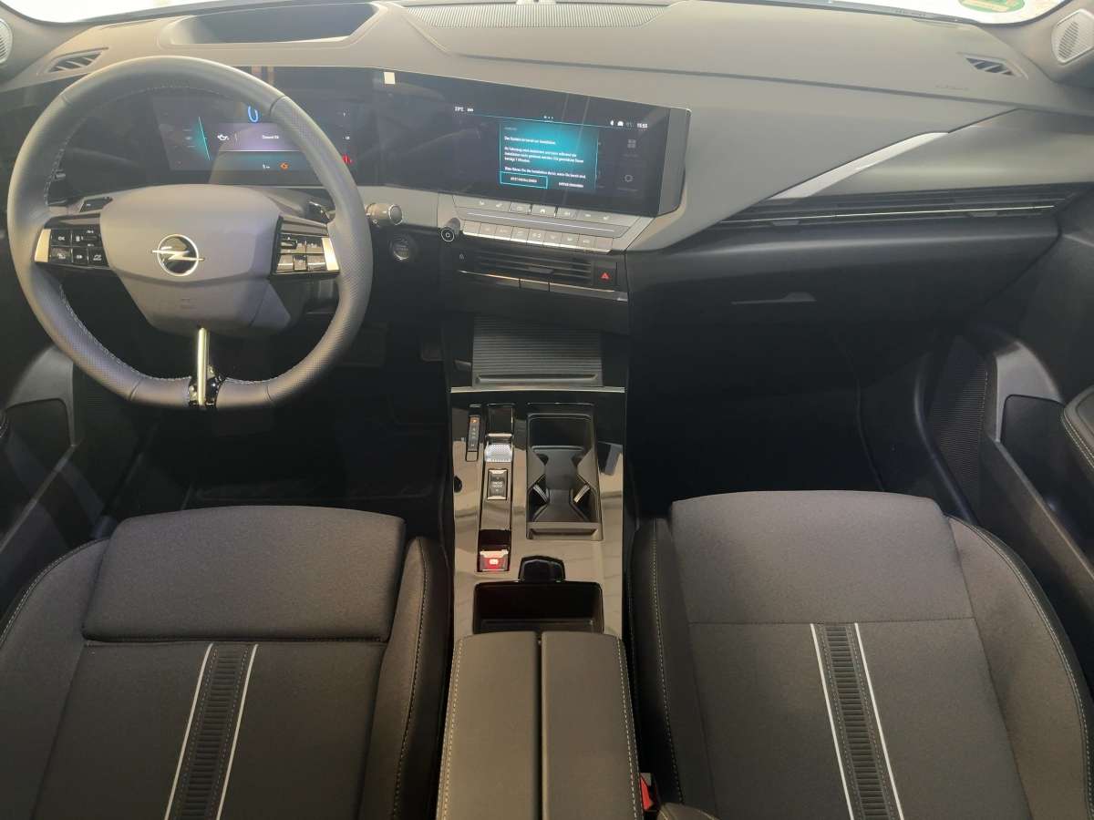 Fahrzeugbild eines Opel Astra