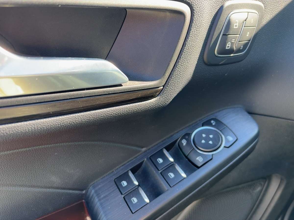 Fahrzeugbild eines Ford Kuga