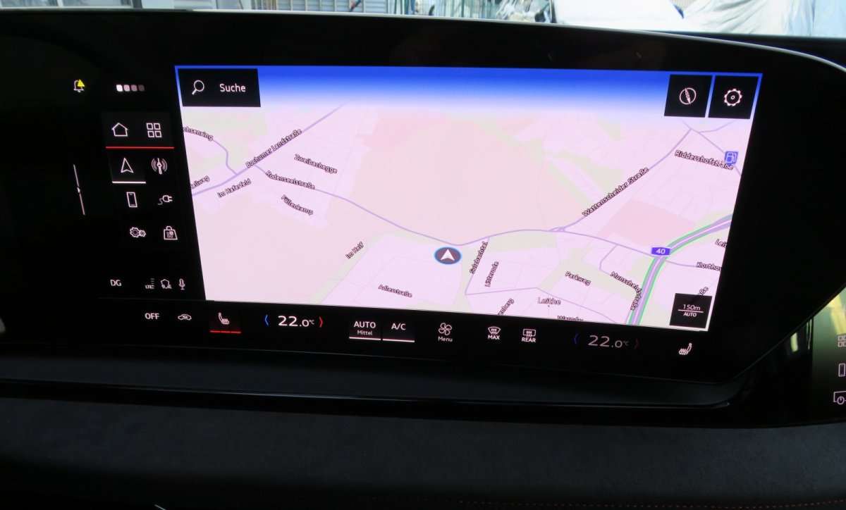 Fahrzeugbild eines Audi Q6 e-tron