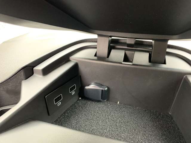 Fahrzeugbild eines Renault Kangoo