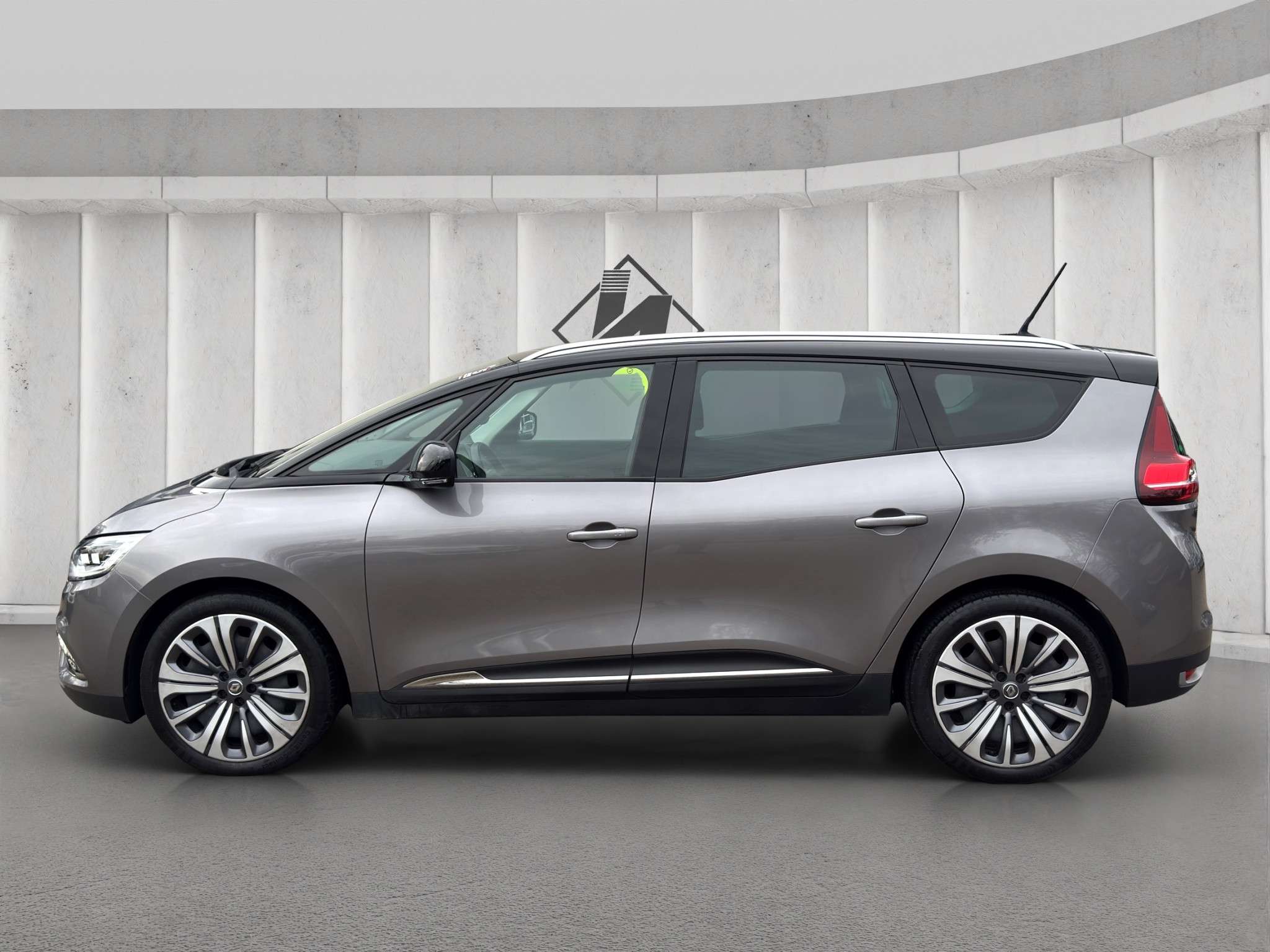 Fahrzeugbild eines Renault Grand Scénic