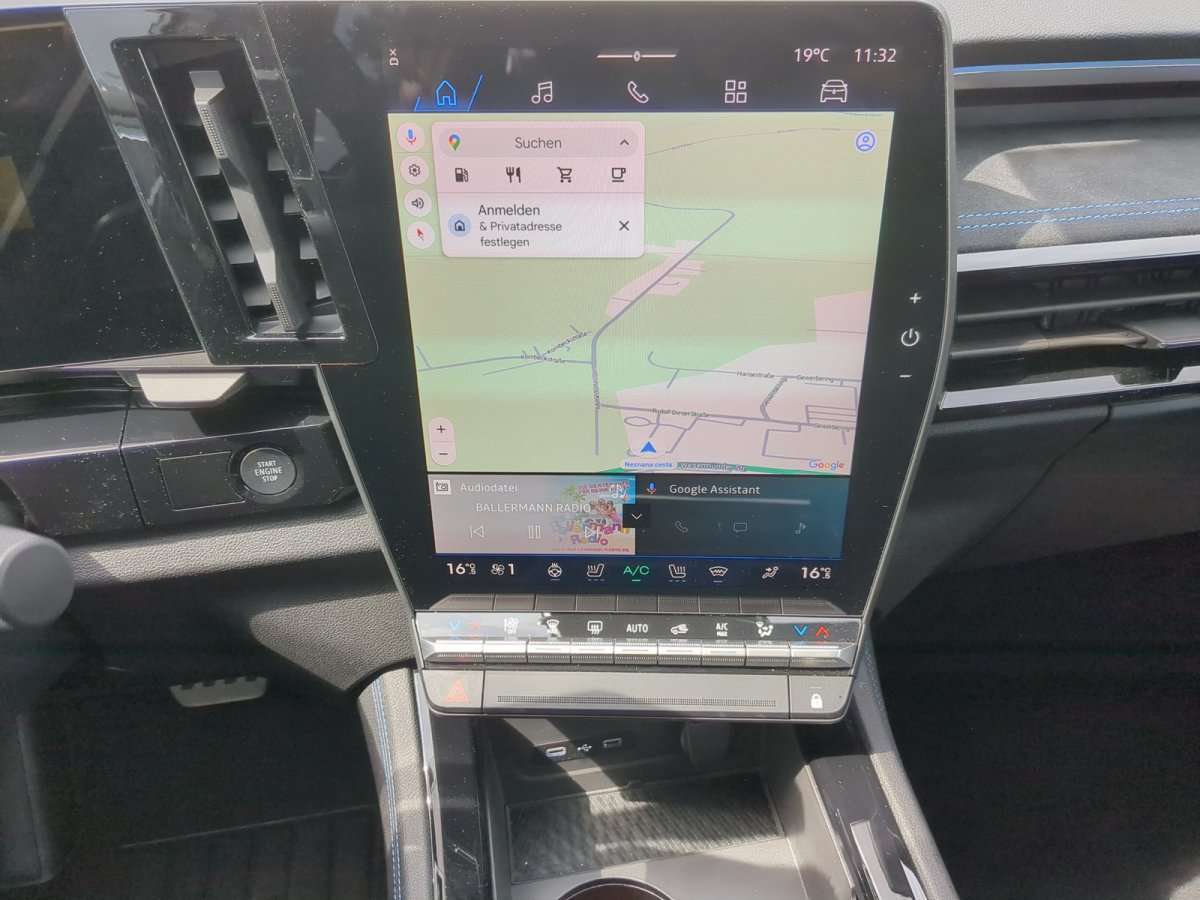 Fahrzeugbild eines Renault Espace