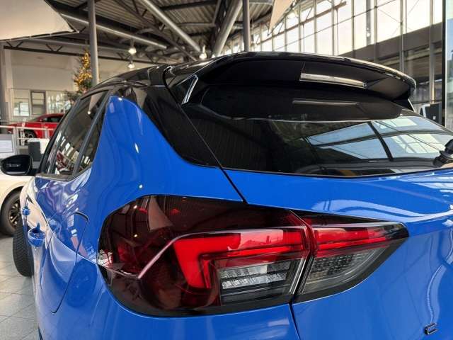 Fahrzeugbild eines Opel Corsa