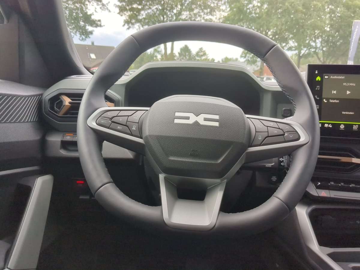 Fahrzeugbild eines Dacia Bigster