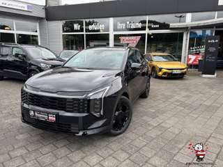 Schräge Frontansicht auf einen Kia Sportage , freigestellt