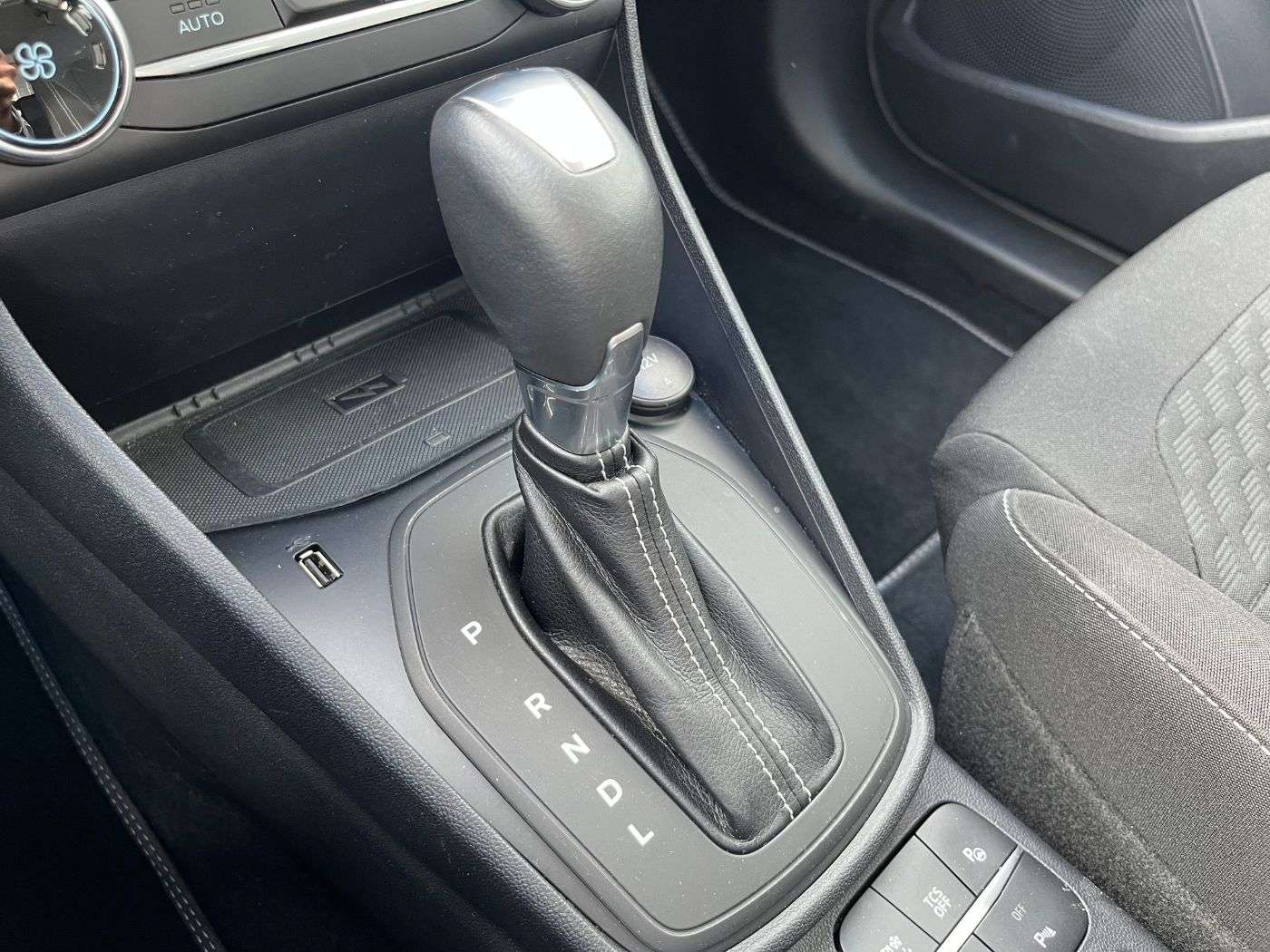 Fahrzeugbild eines Ford Fiesta