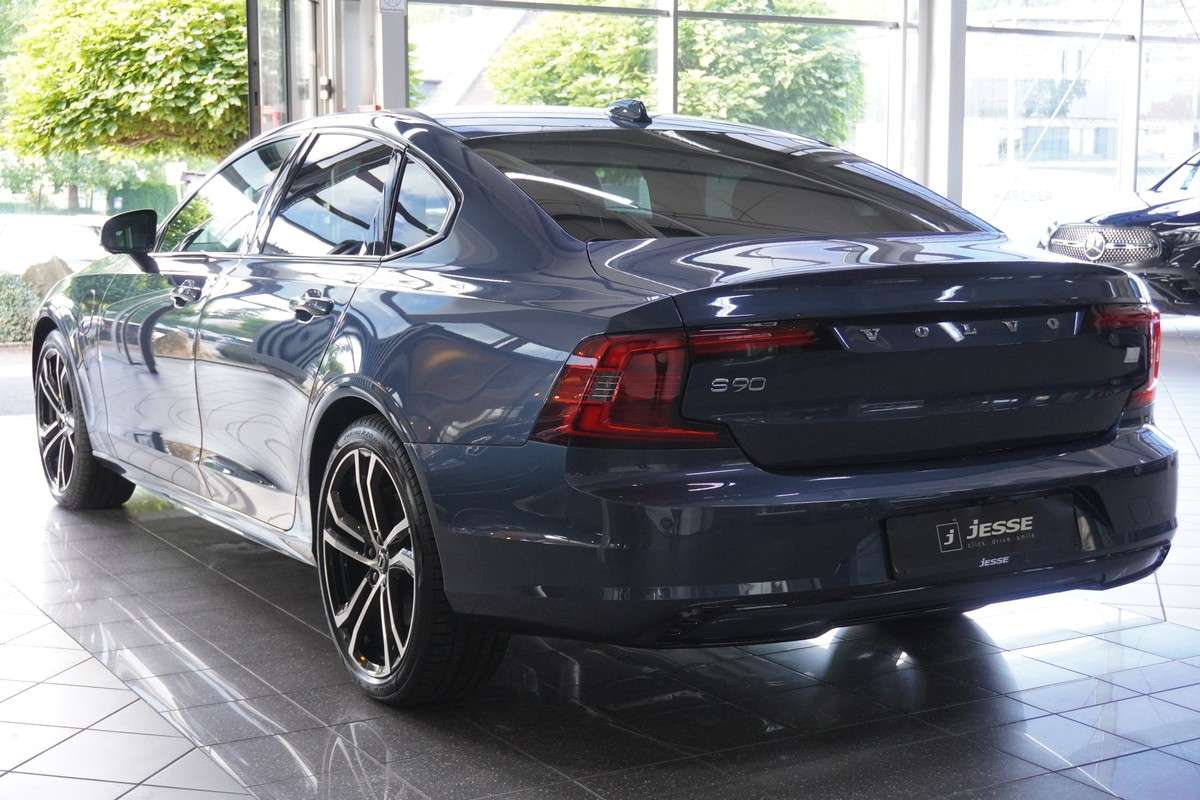 Fahrzeugbild eines Volvo S90