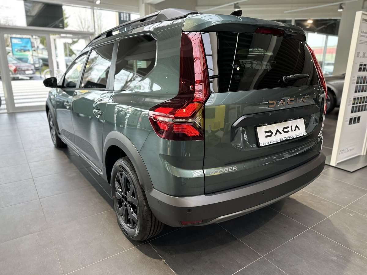 Fahrzeugbild eines Dacia Jogger