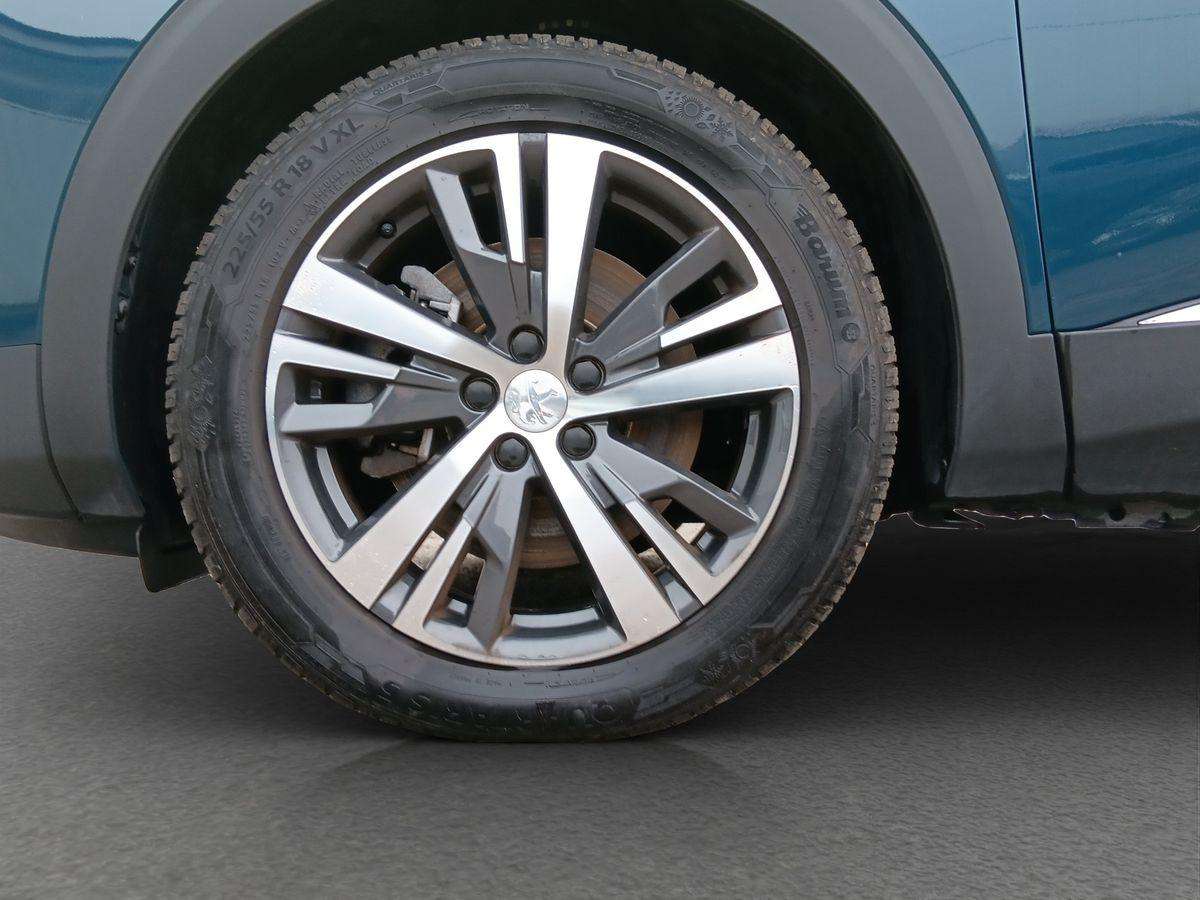 Fahrzeugbild eines Peugeot 3008
