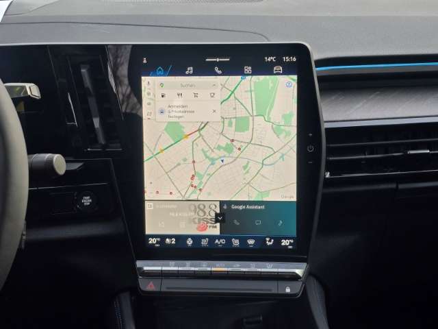 Fahrzeugbild eines Renault Rafale