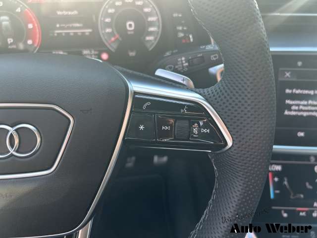 Fahrzeugbild eines Audi S6