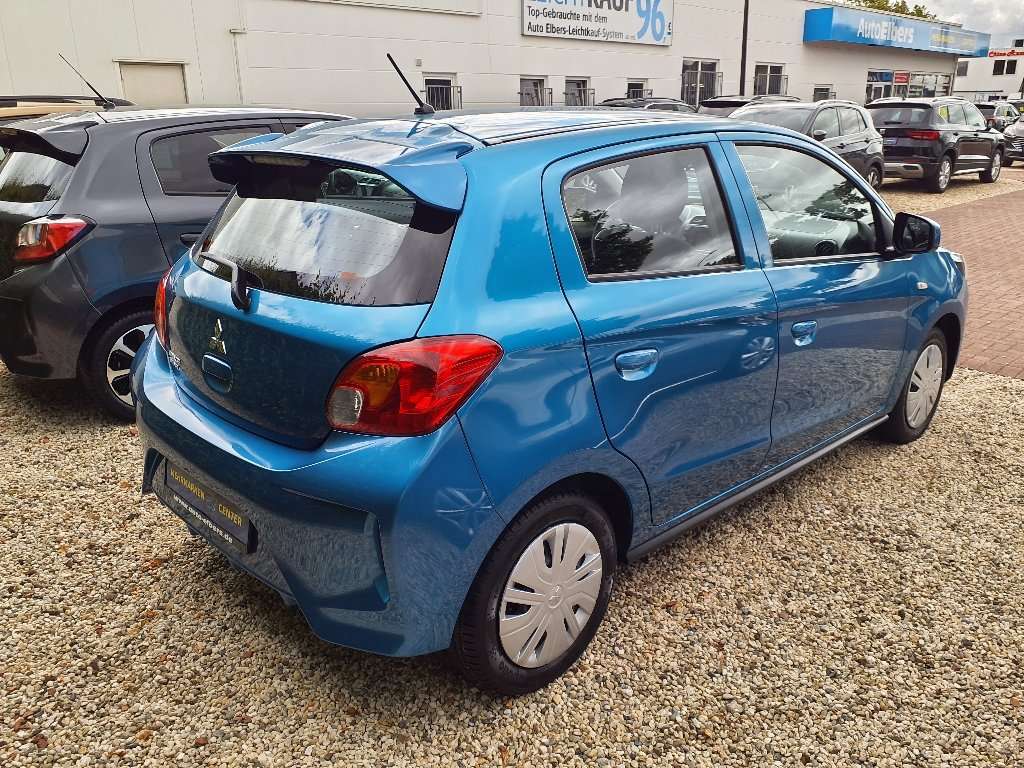 Fahrzeugbild eines Mitsubishi Space Star