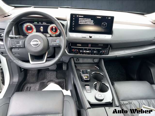 Fahrzeugbild eines Nissan X-TRAIL