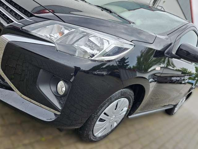 Fahrzeugbild eines Mitsubishi Space Star