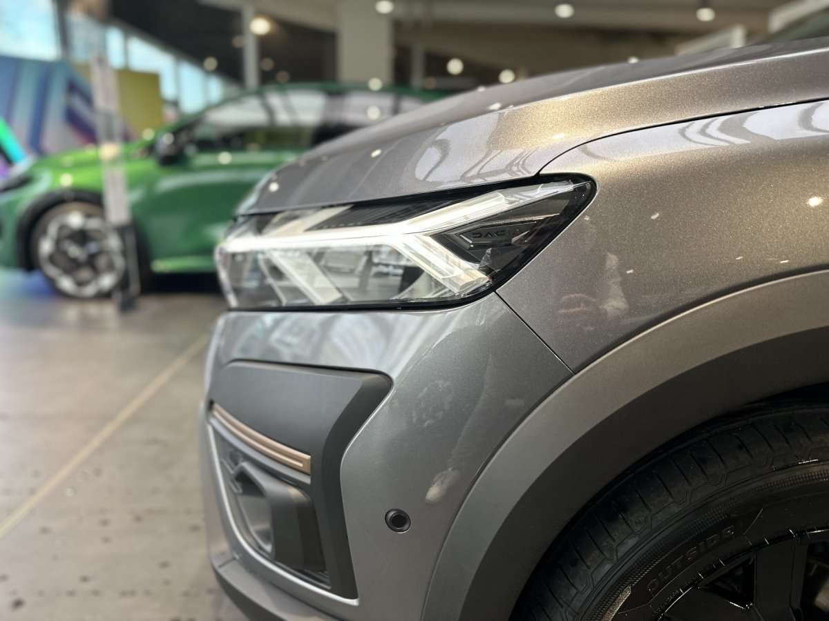 Fahrzeugbild eines Dacia Jogger