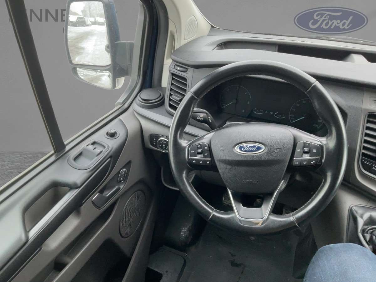 Fahrzeugbild eines Ford Transit Custom