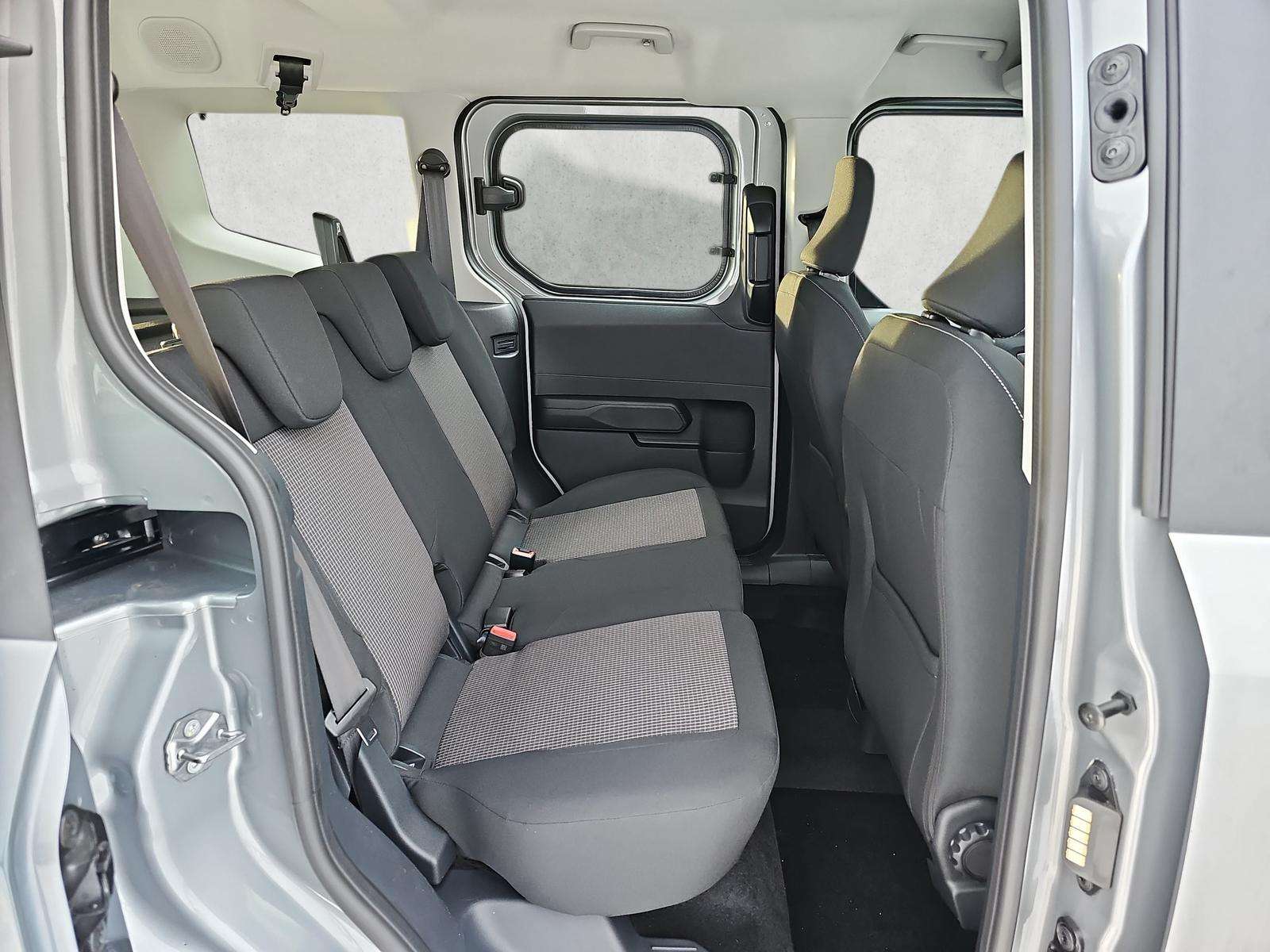Fahrzeugbild eines Ford Tourneo Courier