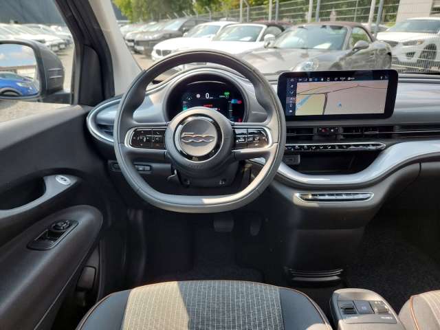 Fahrzeugbild eines Fiat 500