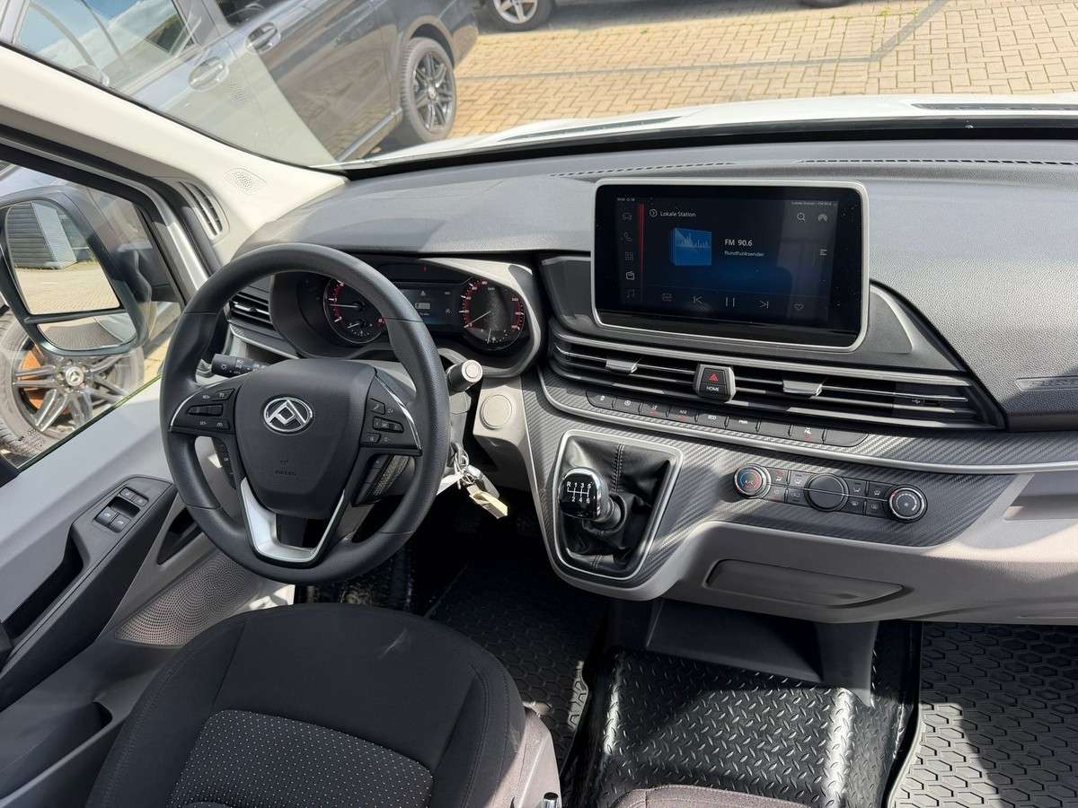 Fahrzeugbild eines Maxus Deliver 9
