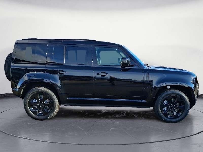 Fahrzeugbild eines Land Rover Defender