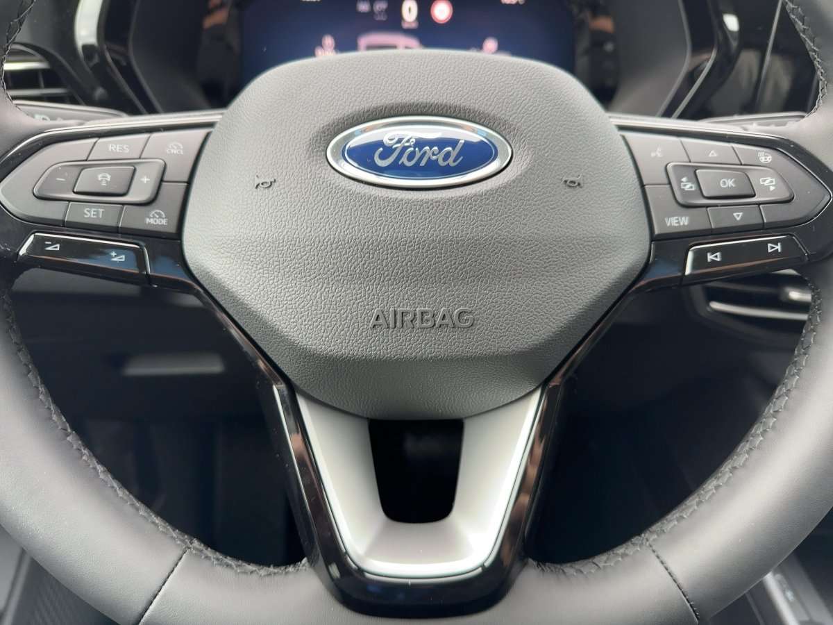 Fahrzeugbild eines Ford Tourneo Connect