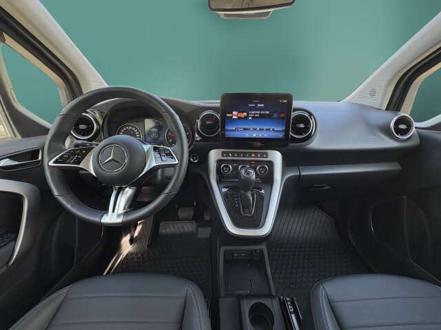 Fahrzeugbild eines Mercedes-Benz T-Klasse