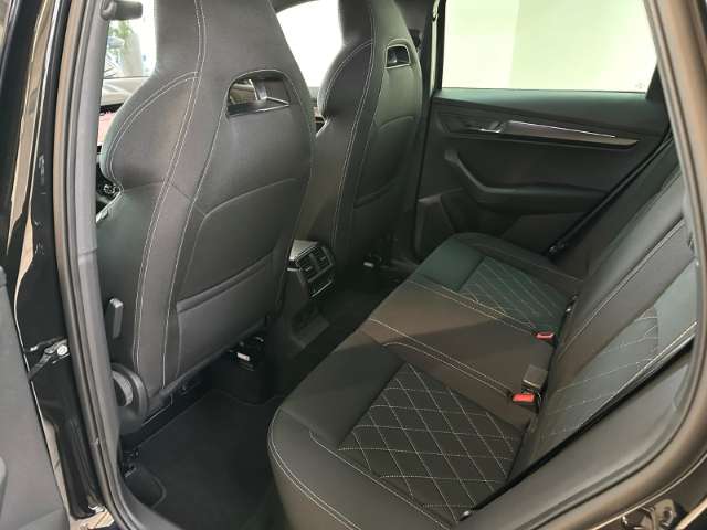 Fahrzeugbild eines Skoda Karoq