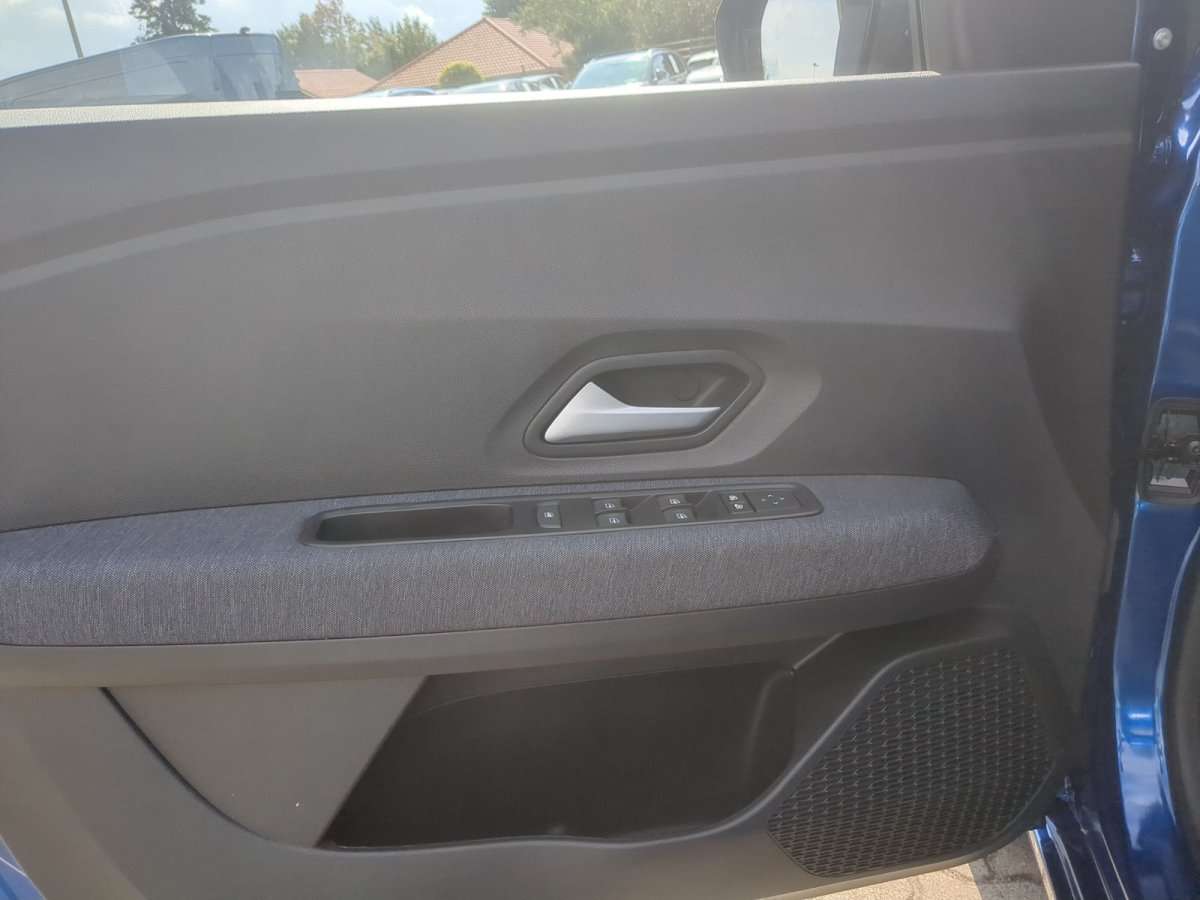 Fahrzeugbild eines Dacia Sandero